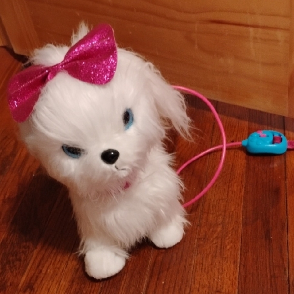 Pets Alive Lil' Paw The Walking Puppy